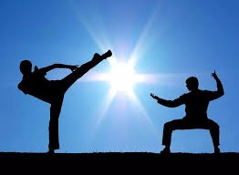 湖人客场惨败国王，东契奇状态崩盘两主力打铁，关键数据全面落败